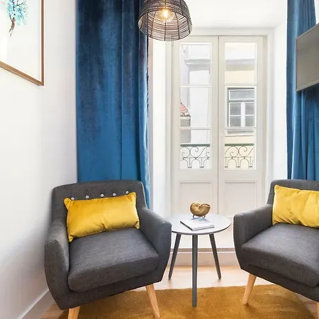 Апартаменты Bica Suites
